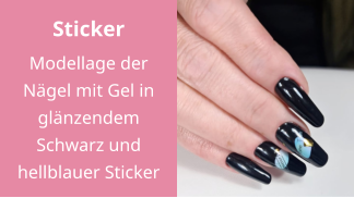 Sticker Modellage der Nägel mit Gel in glänzendem Schwarz und hellblauer Sticker