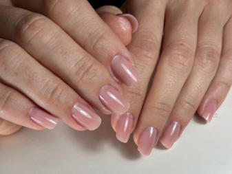 Naturnägel-Verstärkung in natürlichen Rosa Farbe