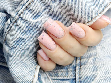 Gel Nägel in zart Rosa